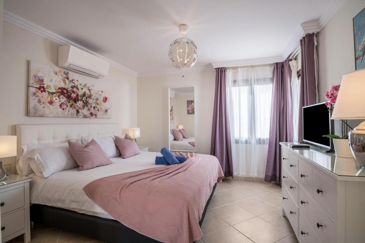Casa Dubh Linn Плая Бланка Екстериор снимка